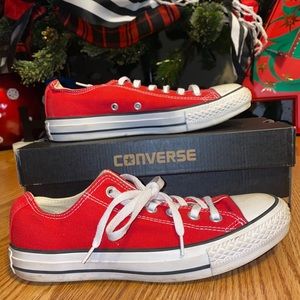 red converse